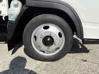 三菱ふそうキャンター平ボディ小型（2t・3t）[写真34]