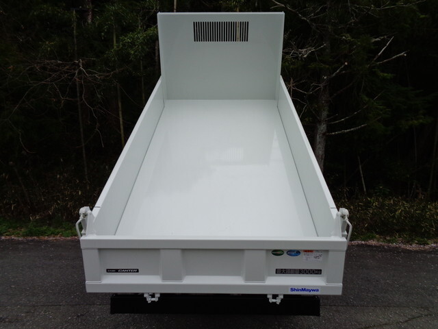 三菱ふそうキャンターダンプ小型（2t・3t）[写真15]