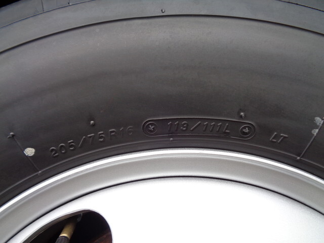 三菱ふそうキャンターダンプ小型（2t・3t）[写真27]