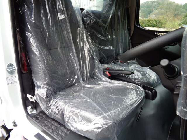 三菱ふそうキャンターダンプ小型（2t・3t）[写真30]