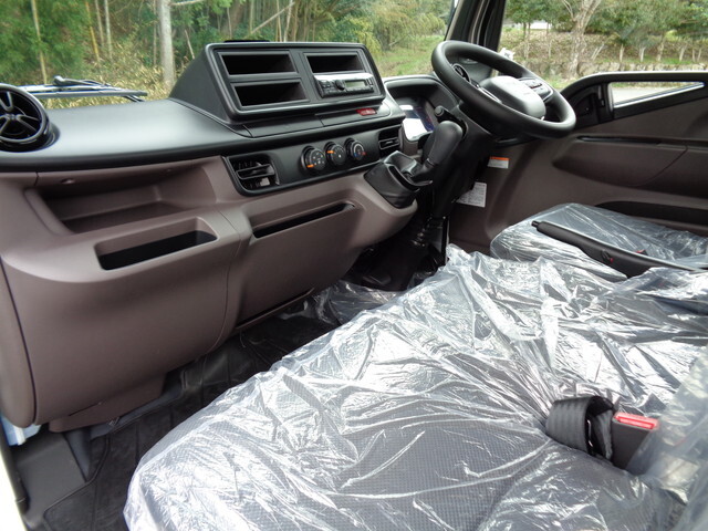 三菱ふそうキャンターダンプ小型（2t・3t）[写真31]