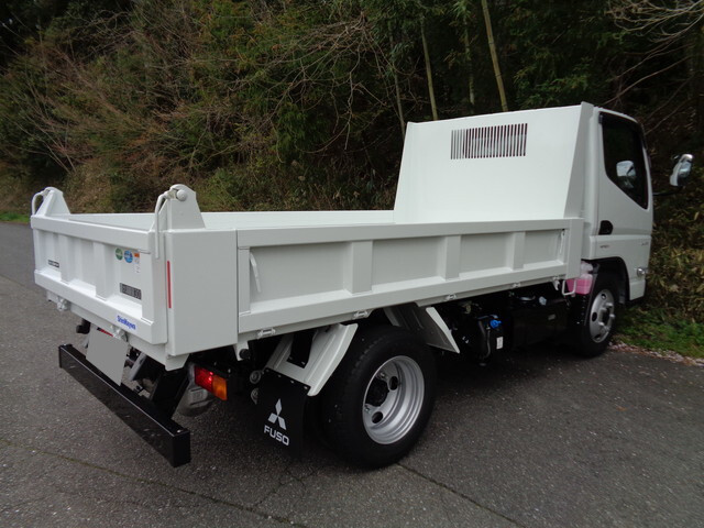 三菱ふそうキャンターダンプ小型（2t・3t）[写真04]