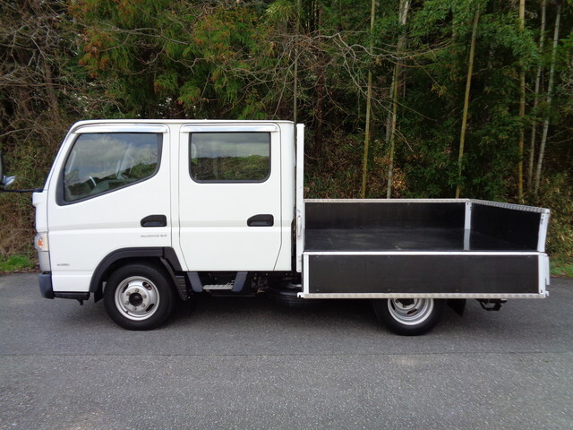 三菱ふそうキャンターダブルキャブ（Wキャブ）小型（2t・3t）[写真09]