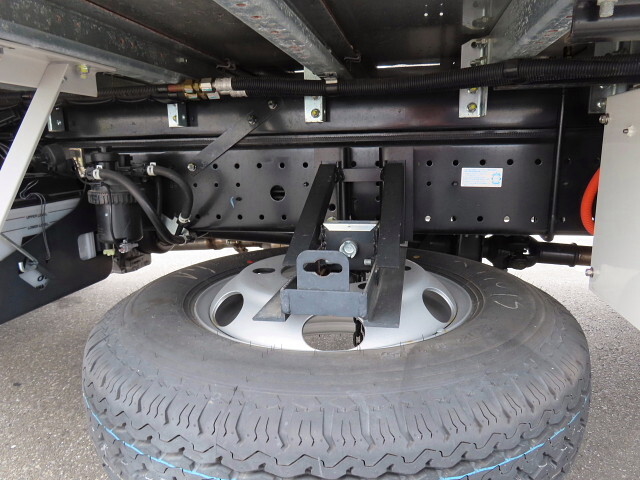 日野デュトロ冷凍車（冷蔵車）小型（2t・3t）[写真11]