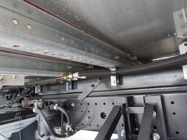 日野デュトロ冷凍車（冷蔵車）小型（2t・3t）[写真12]