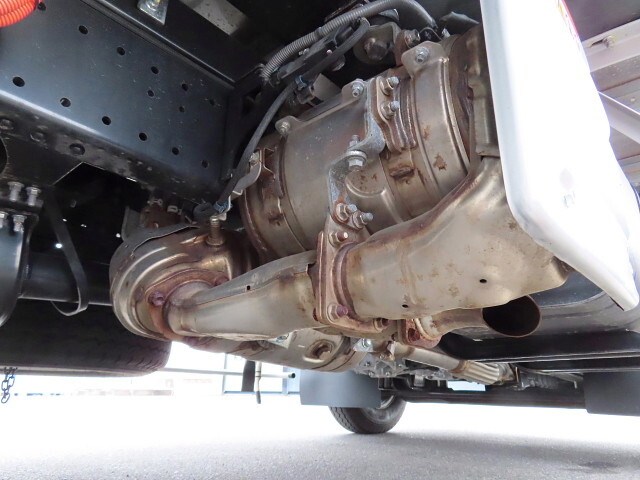 日野デュトロ冷凍車（冷蔵車）小型（2t・3t）[写真13]