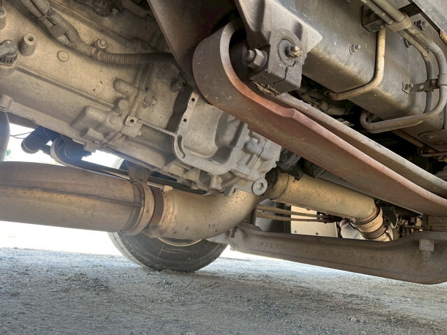 三菱ふそうスーパーグレートアルミウイング大型（10t）[写真24]