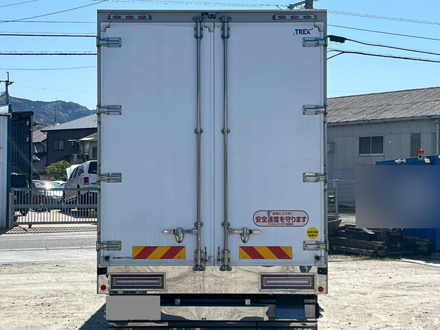 三菱ふそうスーパーグレートアルミウイング大型（10t）[写真07]