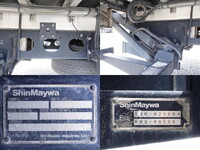 三菱ふそうファイターアルミウイング中型（4t）[写真18]