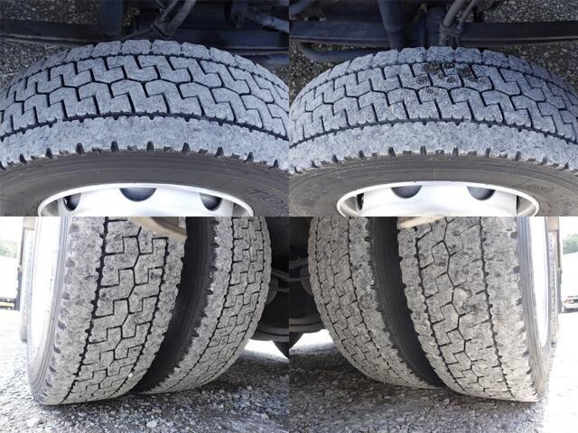 三菱ふそうスーパーグレート冷凍車（冷蔵車）大型（10t）[写真21]