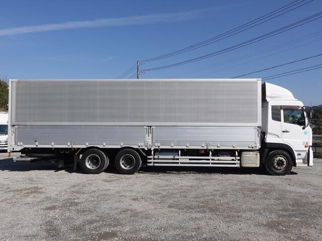 UDトラックスクオンアルミウイング大型（10t）[写真08]