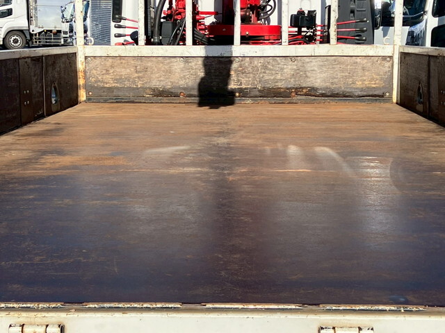 いすゞエルフクレーン4段小型（2t・3t）[写真05]