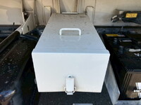 いすゞエルフパッカー車（塵芥車）小型（2t・3t）[写真13]