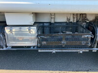 いすゞエルフパッカー車（塵芥車）小型（2t・3t）[写真27]