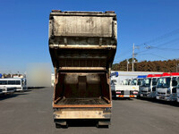 いすゞエルフパッカー車（塵芥車）小型（2t・3t）[写真29]