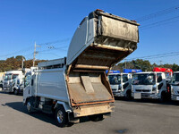 いすゞエルフパッカー車（塵芥車）小型（2t・3t）[写真30]