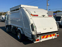 いすゞエルフパッカー車（塵芥車）小型（2t・3t）[写真02]