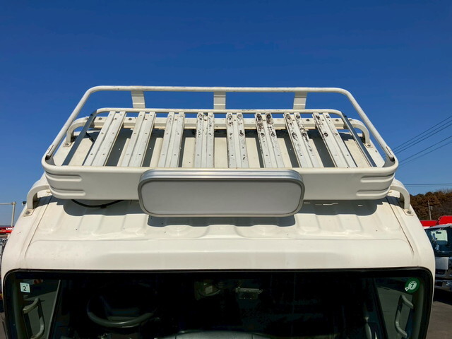 いすゞエルフパッカー車（塵芥車）小型（2t・3t）[写真32]