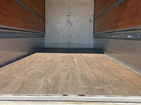 日野レンジャーアルミウイング中型（4t）[写真12]