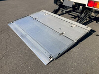 日野レンジャーアルミウイング中型（4t）[写真17]