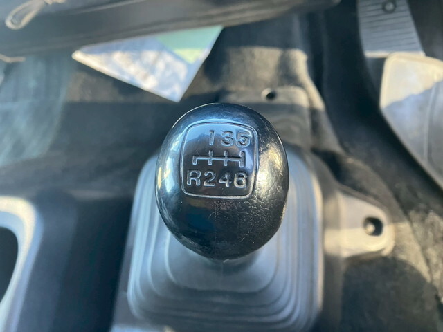 日野レンジャーアルミウイング中型（4t）[写真33]