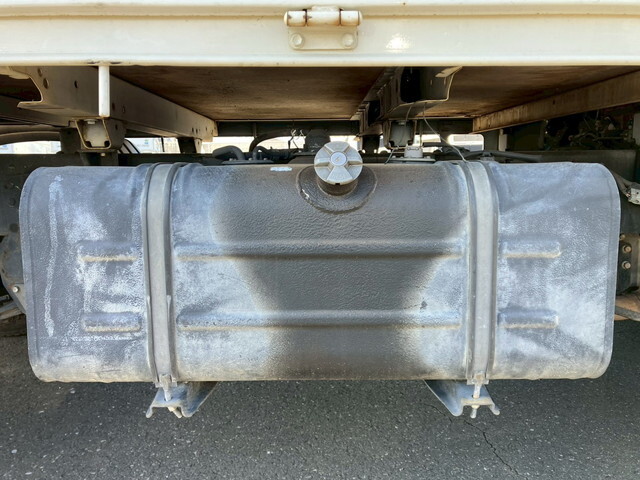 トヨタトヨエース平ボディ小型（2t・3t）[写真31]