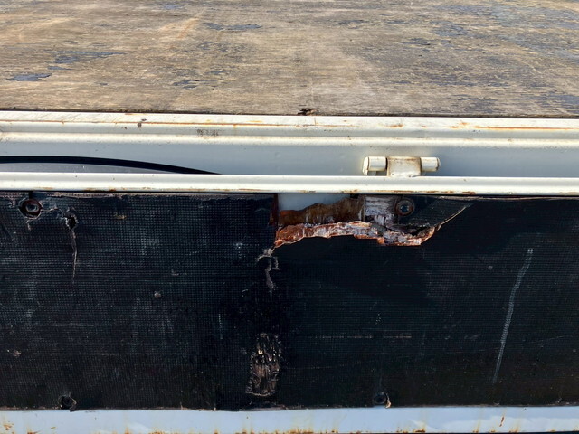 トヨタトヨエース平ボディ小型（2t・3t）[写真06]