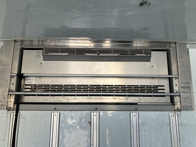 日野デュトロ冷凍車（冷蔵車）小型（2t・3t）[写真17]