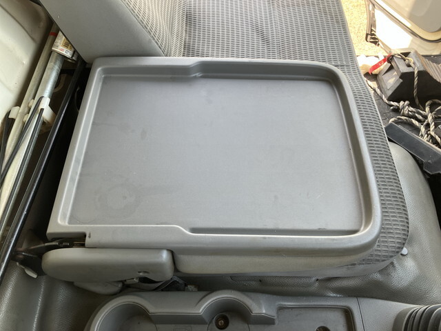 日野デュトロ冷凍車（冷蔵車）小型（2t・3t）[写真37]