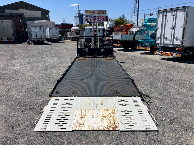 三菱ふそうキャンターセーフティローダー小型（2t・3t）[写真11]