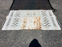 三菱ふそうキャンターセーフティローダー小型（2t・3t）[写真15]