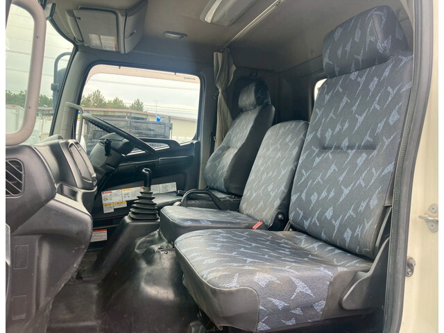 日野レンジャーコンテナ専用車中型（4t）[写真28]