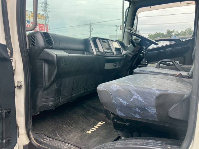 日野レンジャーコンテナ専用車中型（4t）[写真30]