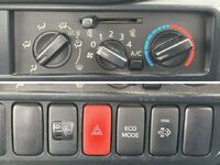 日野デュトロ平ボディ小型（2t・3t）[写真37]