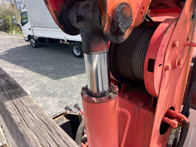 三菱ふそうキャンタークレーン4段小型（2t・3t）[写真18]