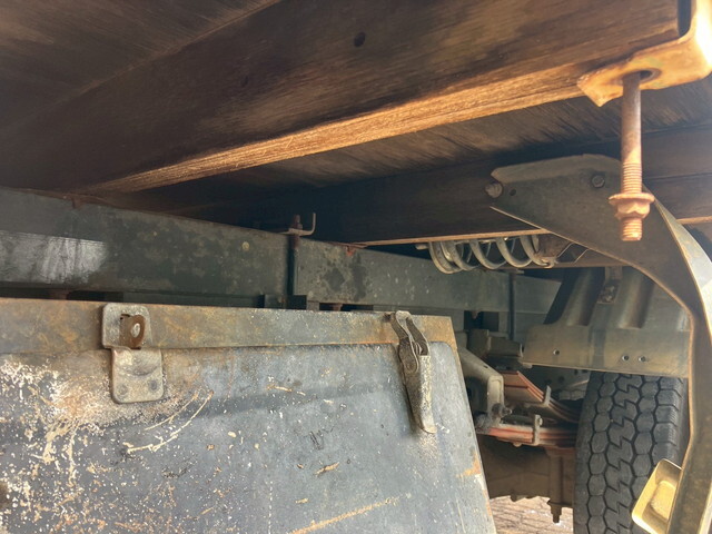 三菱ふそうキャンタークレーン4段小型（2t・3t）[写真25]