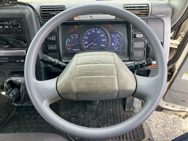 三菱ふそうキャンタークレーン4段小型（2t・3t）[写真36]