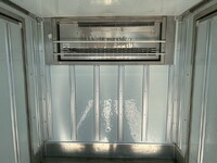 いすゞエルフ冷凍車（冷蔵車）小型（2t・3t）[写真16]