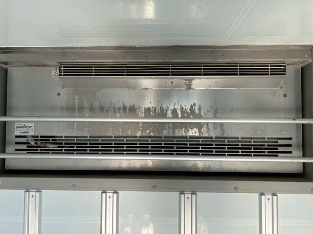 いすゞエルフ冷凍車（冷蔵車）小型（2t・3t）[写真16]