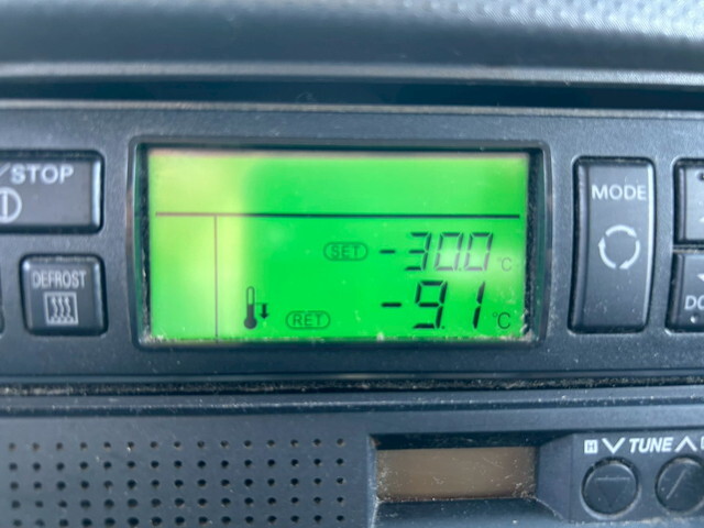 いすゞエルフ冷凍車（冷蔵車）小型（2t・3t）[写真38]