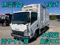 いすゞエルフ冷凍車（冷蔵車）小型（2t・3t）[写真01]