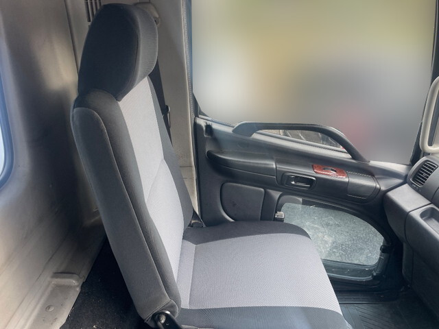 日野レンジャーコンテナ専用車中型（4t）[写真34]