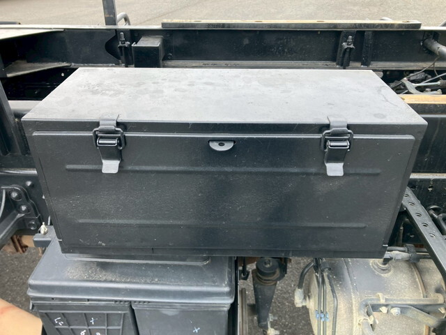 いすゞフォワードダンプ中型（4t）[写真21]