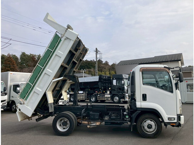 いすゞフォワードダンプ中型（4t）[写真08]