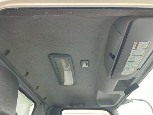 日野レンジャーダンプ中型（4t）[写真25]