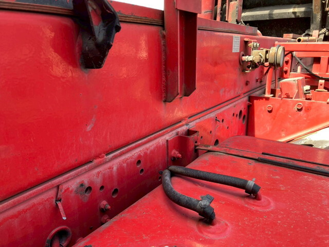 いすゞフォワードダンプ増トン（6t・8t）[写真31]