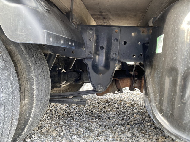 いすゞエルフ平ボディ小型（2t・3t）[写真24]