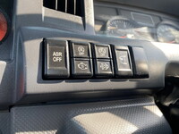 いすゞエルフ平ボディ小型（2t・3t）[写真32]