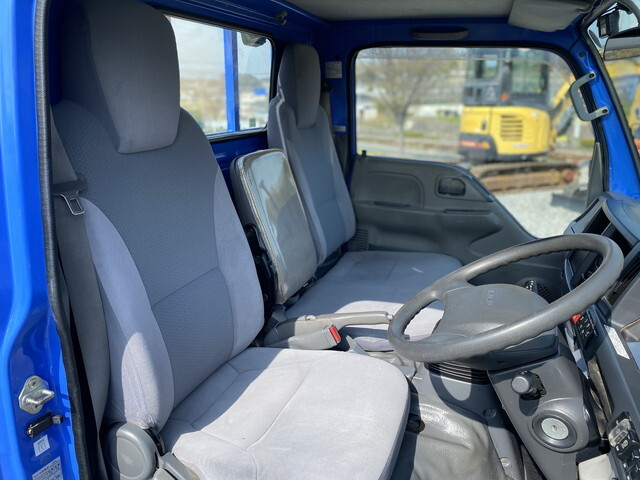 いすゞエルフ平ボディ小型（2t・3t）[写真35]