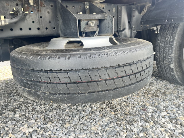 いすゞエルフ平ボディ小型（2t・3t）[写真39]